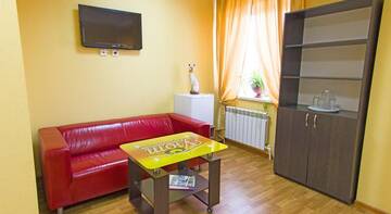 Стандартный трехместный номер в Гостинице Уют